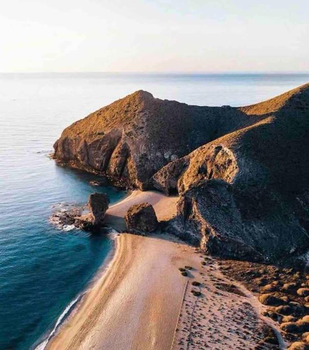 El Playaiso De Aguamarga Lägenhet Agua Amarga  Exteriör bild